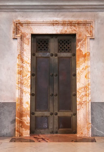 Vatican door — Stock Photo, Image