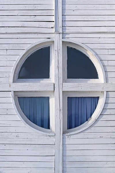 Cross window — Stock Photo, Image