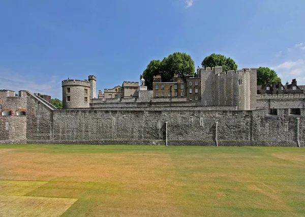 Tower lawn, Tower of London — Stock Photo, Image