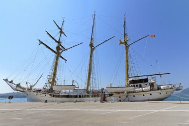 uzun gemi