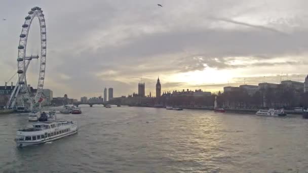 Thames River — Stock Video