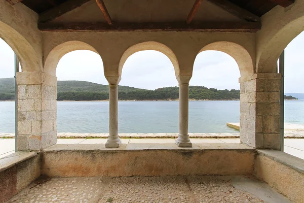 Tři arch balkon — Stock fotografie