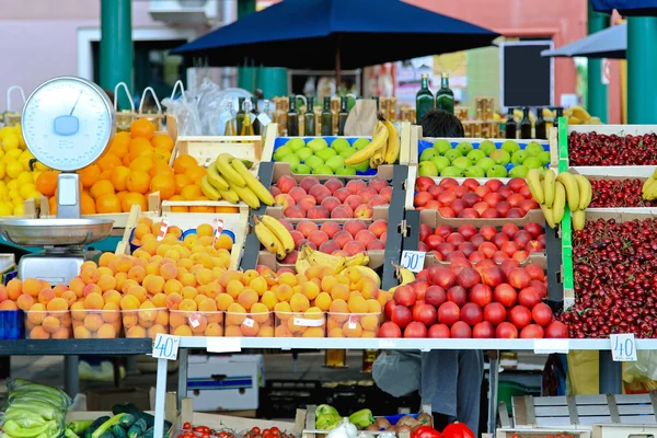 Obststand — Stockfoto