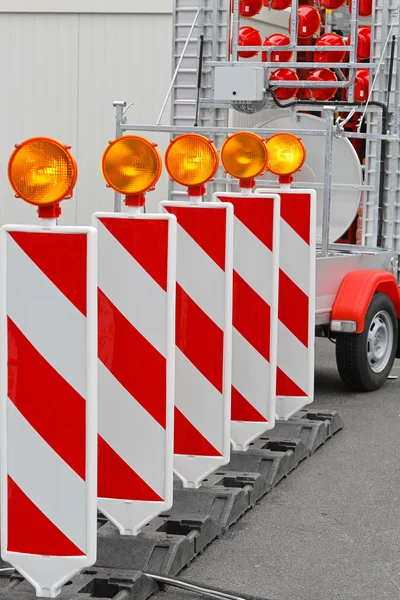 Barreira de obras rodoviárias — Fotografia de Stock