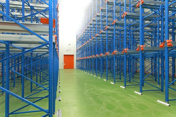 New warehouse — Stock Photo, Image