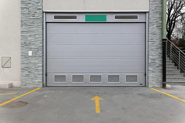 Garage door — Stock Photo, Image