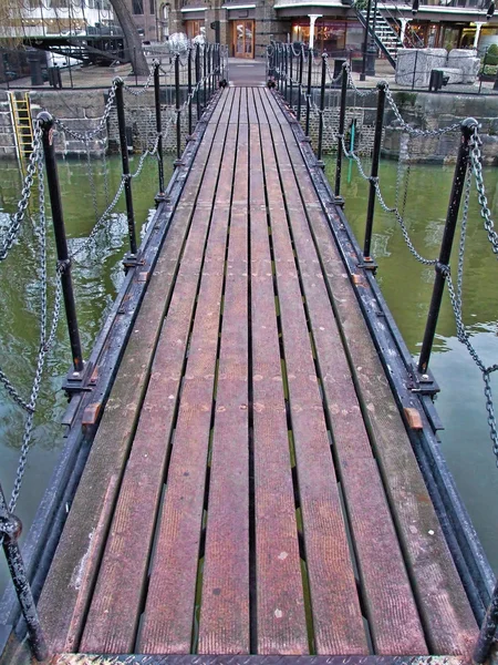 Footbridge — Stock Photo, Image