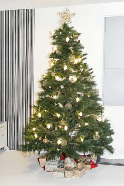 Christmas tree — Stock Photo, Image