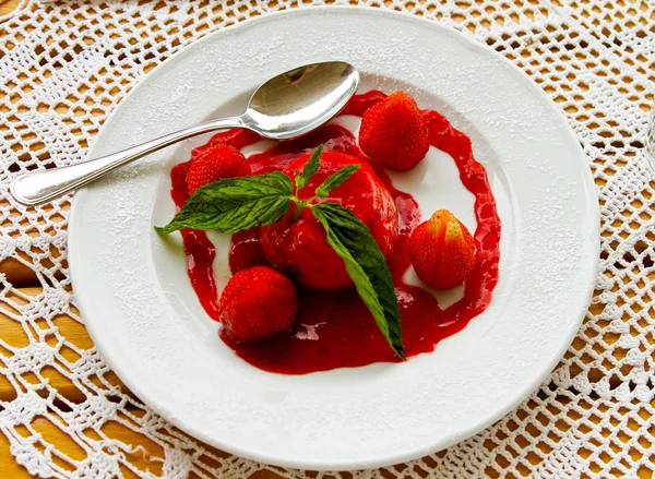 Dezert panna cotta — Stock fotografie