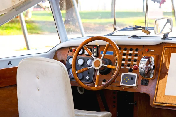 Panel de control del barco —  Fotos de Stock