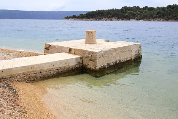 Bollard mooring — Stock Photo, Image