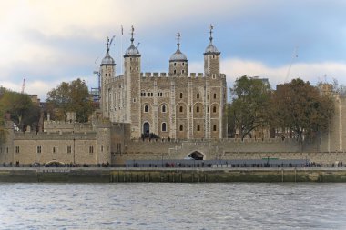 Londra Kulesi