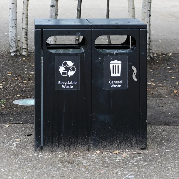 Poubelles — Photo