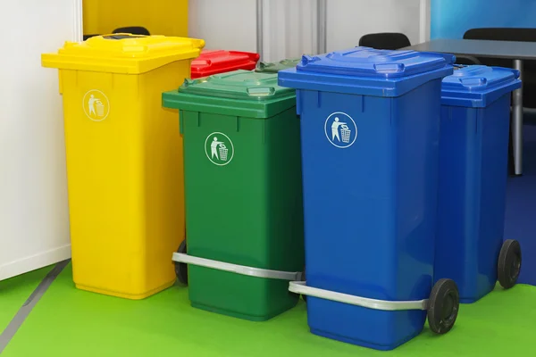 Poubelles de recyclage — Photo