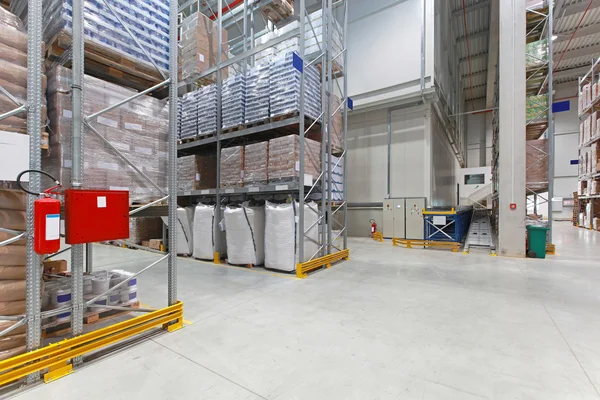 Distribution warehouse — Stock Photo, Image
