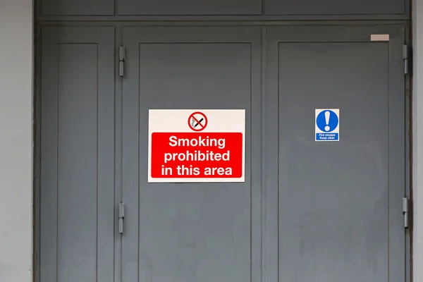 Smoking prohibited — Stock Photo, Image