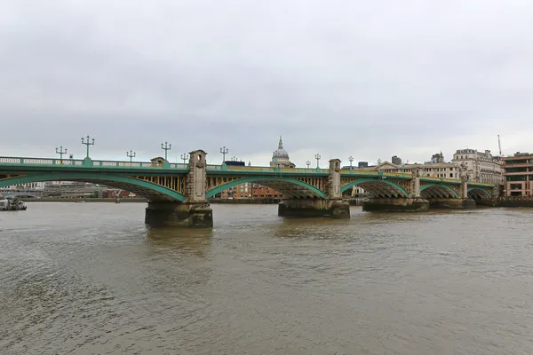 Southwark Köprüsü — Stok fotoğraf