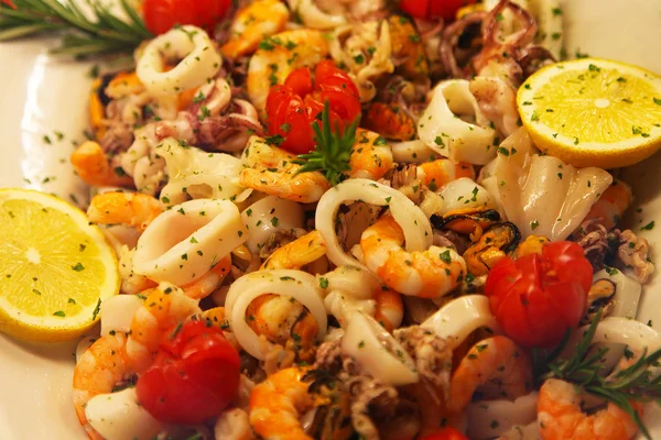 Seafood platter — Stock Photo, Image