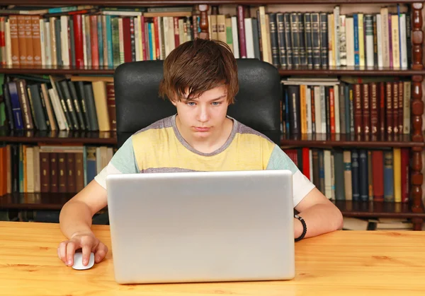 Notebook boy — Stock Photo, Image