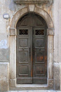 kapı kemer