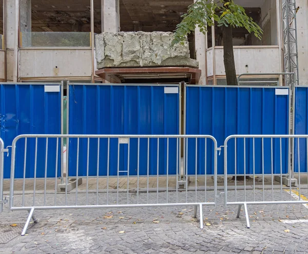 Absperrgitter Städtischer Straßenbaustelle — Stockfoto