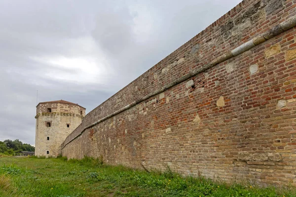 Średniowieczne Mury Wokół Starego Miasta Historycznej Struktury Wieża Nebojsa Belgrad — Zdjęcie stockowe