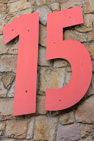 Große Rote Zahl Fünfzehn Der Stonw Wall — Stockfoto