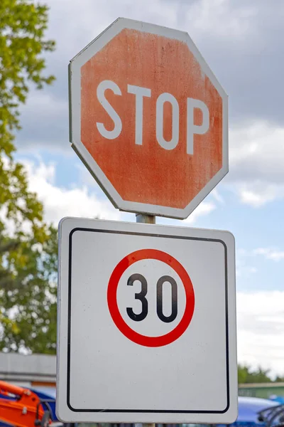 Sinal Tráfego Stop Speed Limit Thirty Zone — Fotografia de Stock