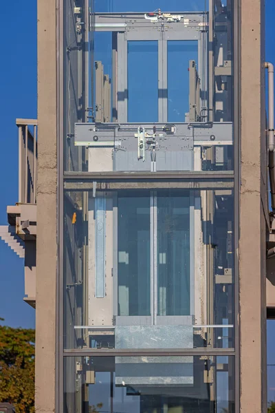 Eje Elevación Vidrio Ver Través Estructura Del Elevador —  Fotos de Stock