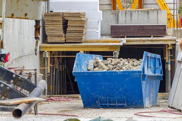 Loaded Skip Debris Construction Site — Stock Photo, Image