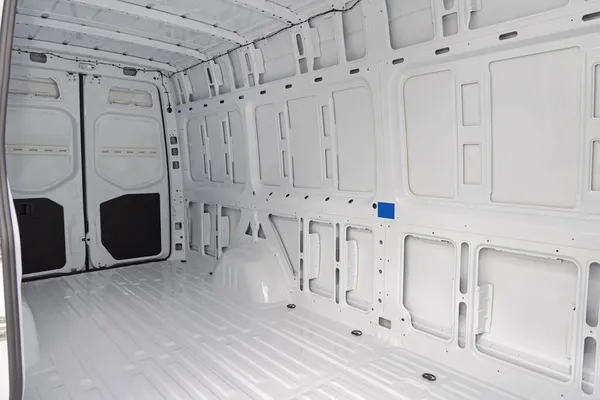 Tomt Utrymme White Cargo Transport Long Van — Stockfoto