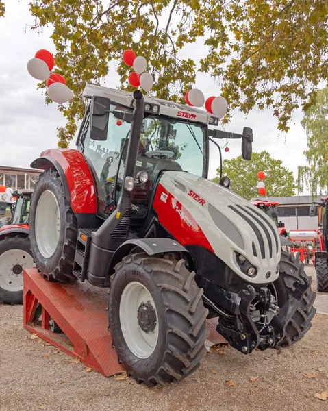 Novi Sad Serbia Września 2021 Nowy Traktor Steyr Targach Rolnictwa — Zdjęcie stockowe