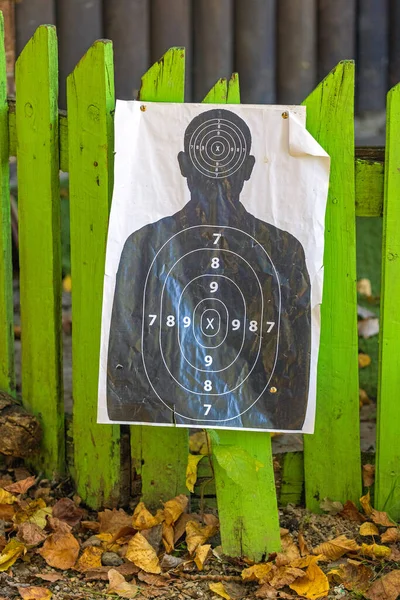 Human Silhouette Paper Gun Range Shooting Target Fence — Stock Photo, Image