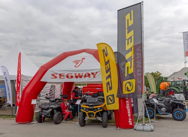 Novi Sad Servië September 2021 Segway Stels Quad Tent Booth — Stockfoto