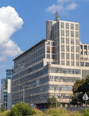 Belgrad, Sırbistan - 31 Ağustos 2021: Birinci Baskı Ofisi Bigz Sanayi Binası Terk Edildi.