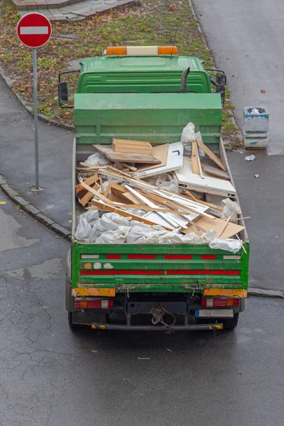 Tipper Truck Naložený Stavební Skládkou — Stock fotografie