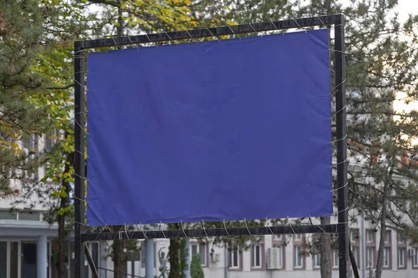 Banner Vinilo Vacío Con Marco Cuerda Billboard Copiar Espacio —  Fotos de Stock