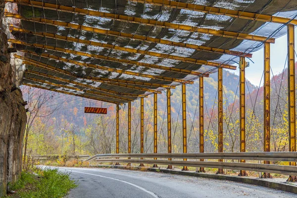 Rock Fall Barrier Fence Beams Netting Road Protection — Φωτογραφία Αρχείου