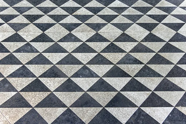 Black White Triangular Geometric Floor Tiles Pattern — 图库照片