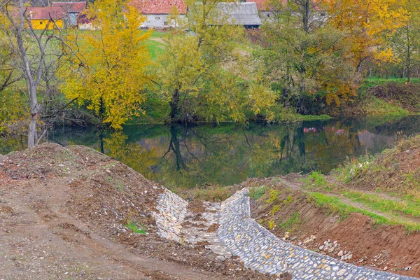 Sin Agua Lecho Río Seco Protección Contra Inundaciones Arroyo — Foto de Stock