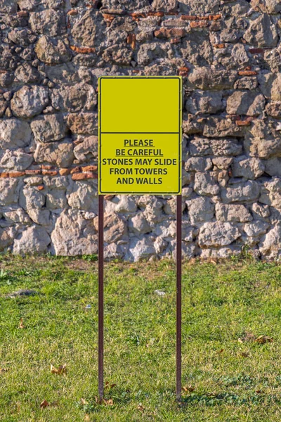 Please Careful Stones May Slide Towers Walls — Fotografia de Stock