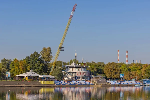 Belgrad Serbien Oktober 2021 Bungee Jumping High Tower Crane Structure — Stockfoto