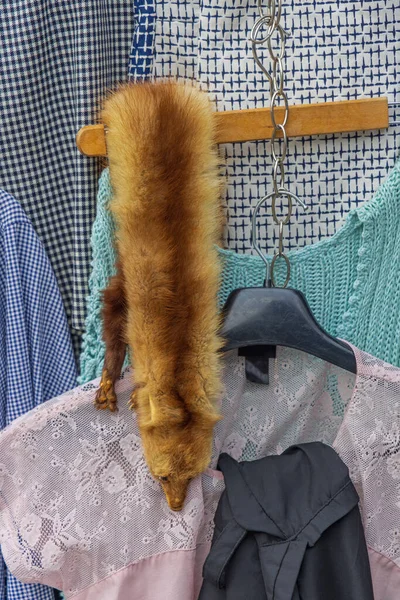 Vintage Luxury Fur Shawl Head Flea Market — Φωτογραφία Αρχείου