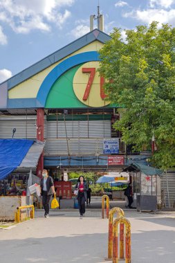 Belgrad, Sırbistan - 31 Ağustos 2021: Eski Çin Alışveriş Merkezi Yeni Belgade 'deki Yangından Sonra Kapandı.