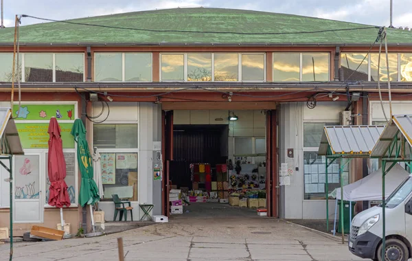 Belgrado Servië Januari 2022 Open Entree Tot Groothandel Bloemen Marktgebouw — Stockfoto