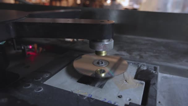 Compact Disc Dvd Manufacturing Process Production Machine — Vídeo de Stock