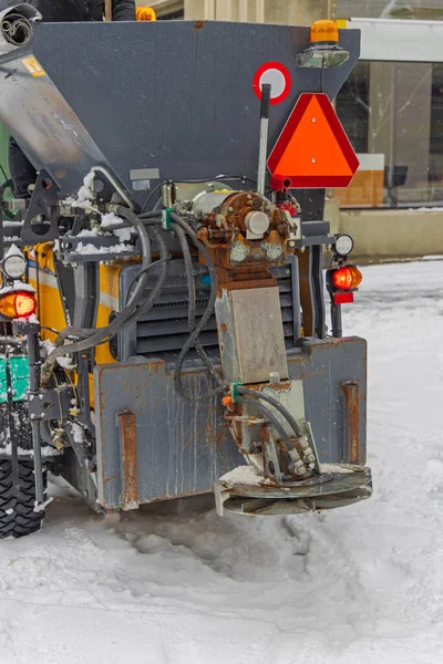 Salt Spridare Fordon Kall Vinter Snow Street — Stockfoto