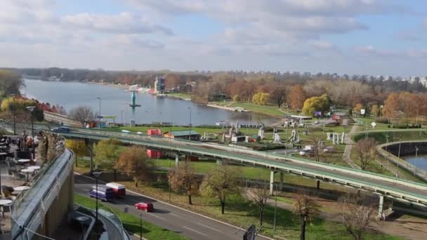 Belgrad Sırbistan Kasım 2021 Eğlence Gölü Ada Sava Nehri Panorama — Stok video