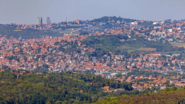 Stadtbild Vorstädtische Südliche Nachbarschaft Von Belgrad Serbien Sommertag — Stockfoto