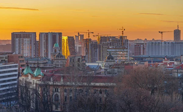 Belgrado Waterfront Construção Skyline Anoitecer Inverno — Fotografia de Stock